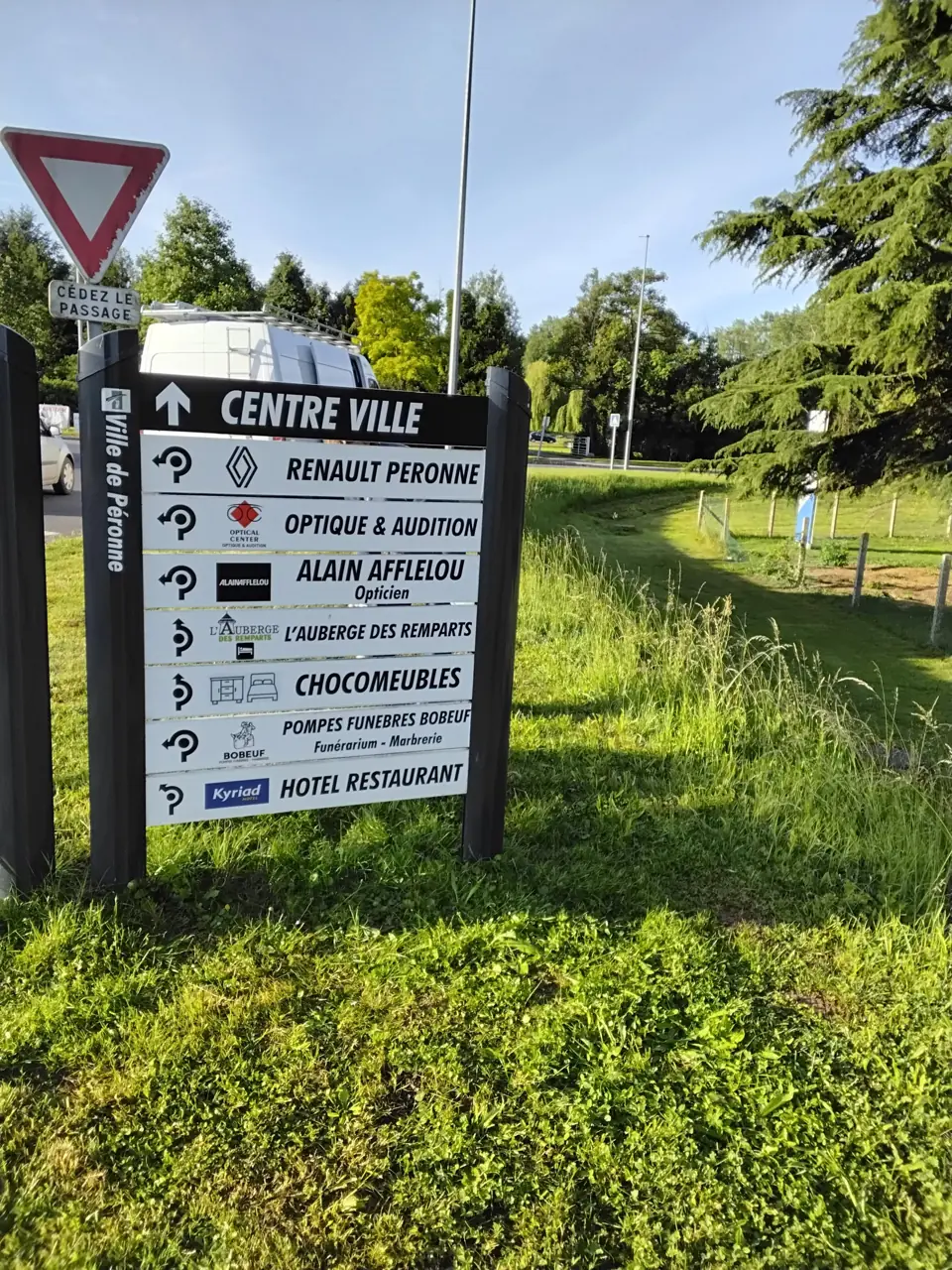 Portique URBACOM à Péronne