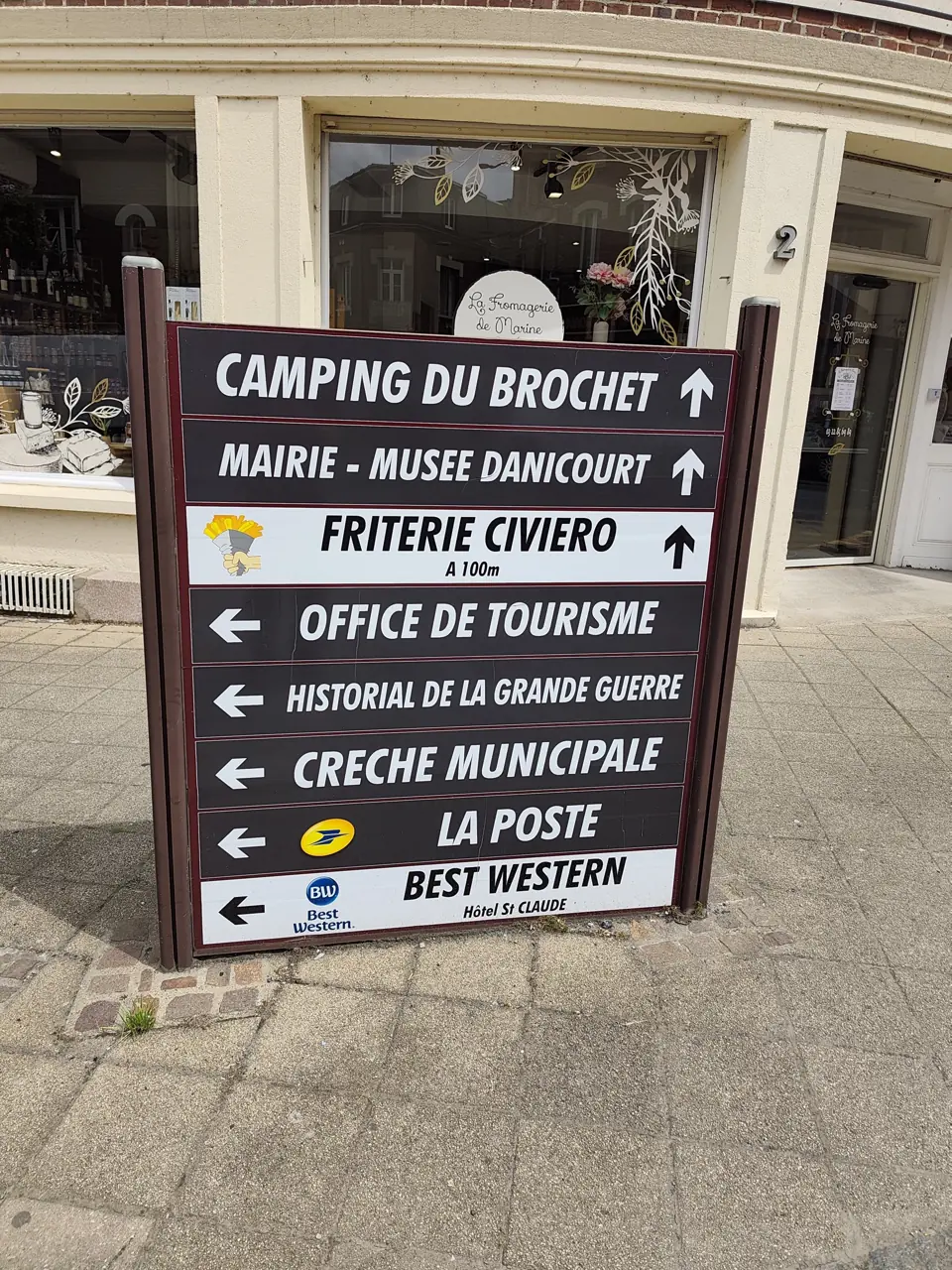 Portique URBACOM, Péronne
